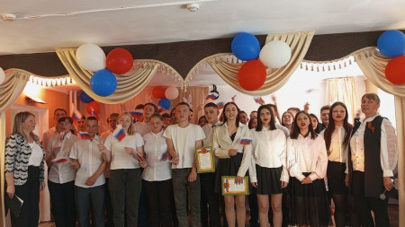 Фестиваль патриотической песни «Этих дней не смолкнет слава»